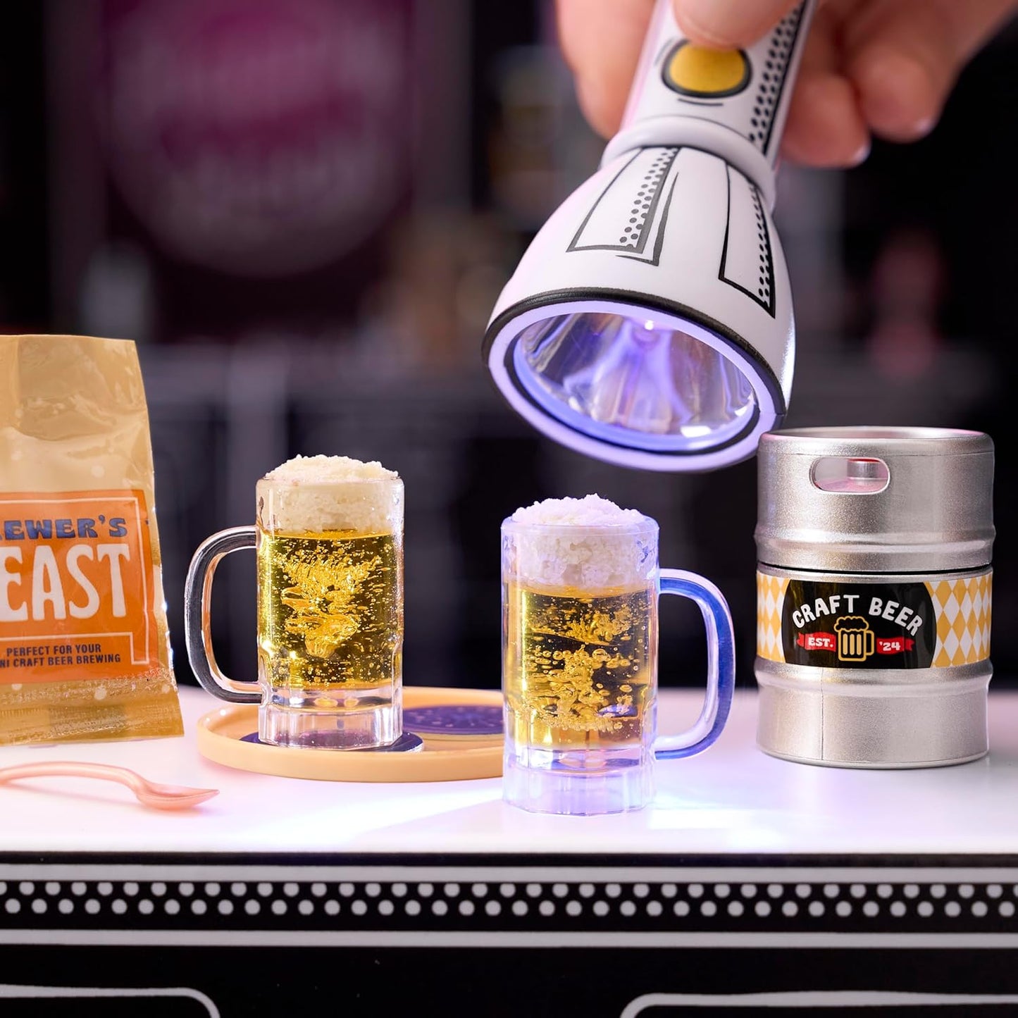 Miniverse Make It Mini Happy Hour