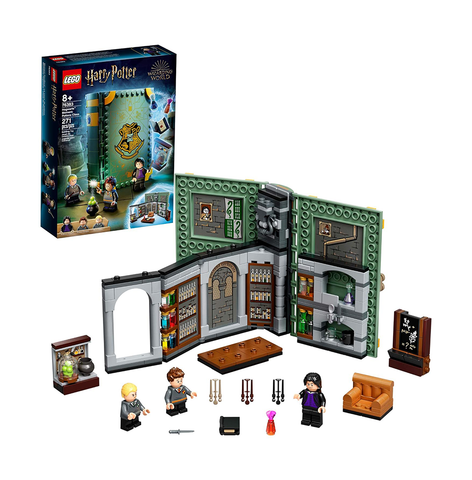 LEGO Harry Potter Hogwarts Moment: Potions Class 76383 Brick-Built Playset with Professor Snape?s Potions Class, New 2021 (270 Pieces) Multicolor