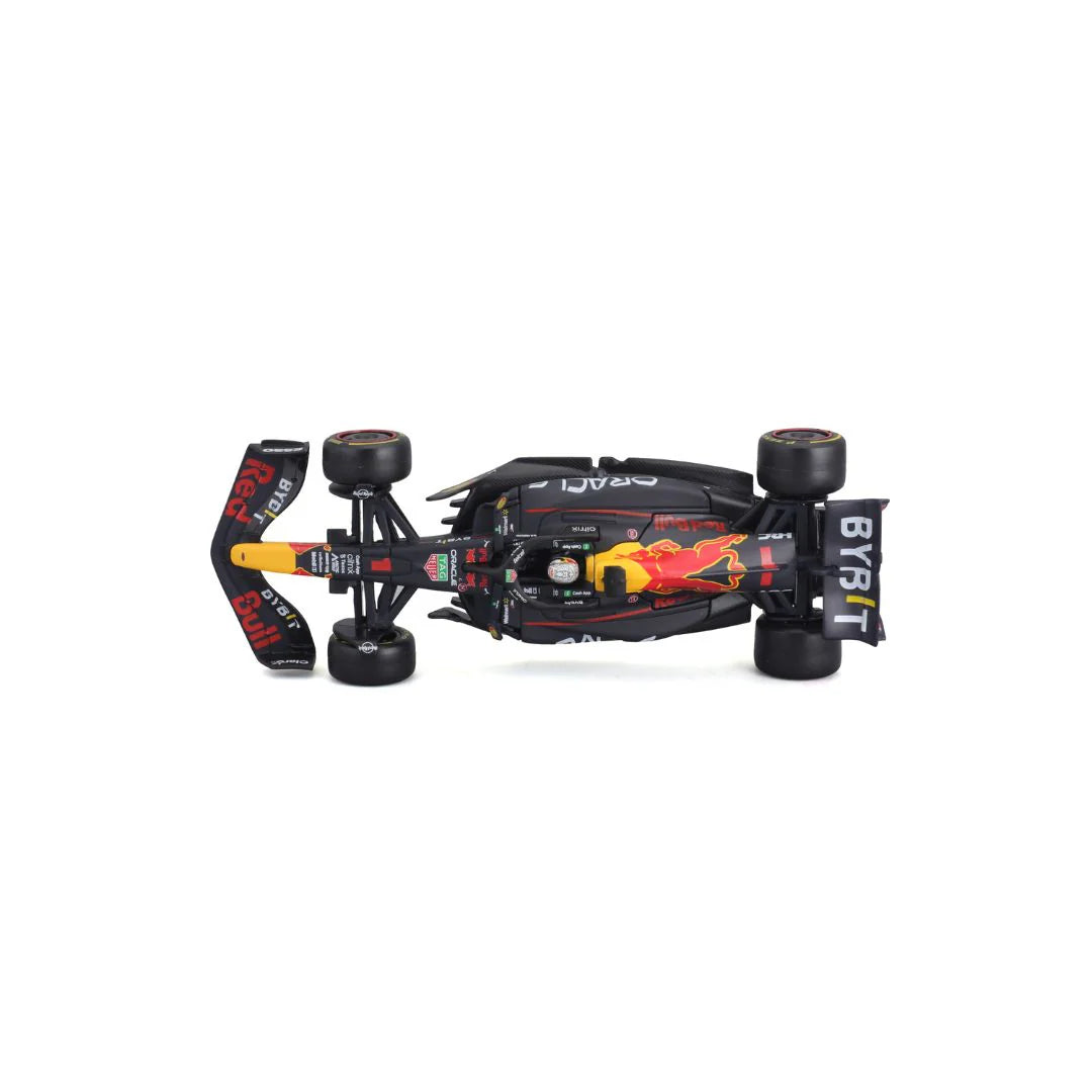 Bburago Race - Red Bull F1 RB18, with helmet - #1 Verstappen - 1:24