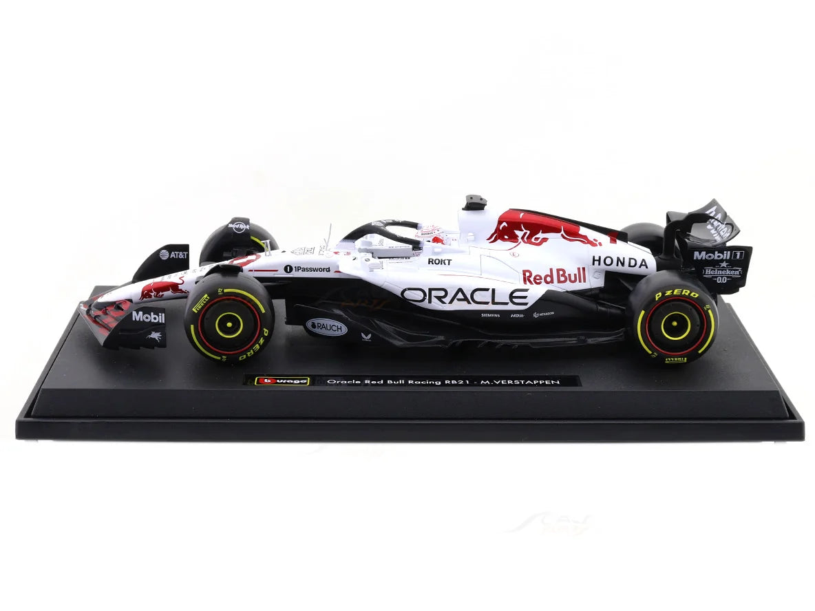 Bburago 2025 Red Bull Racing RB21 Max Verstappen #1 1:18 F1 Diecast Model