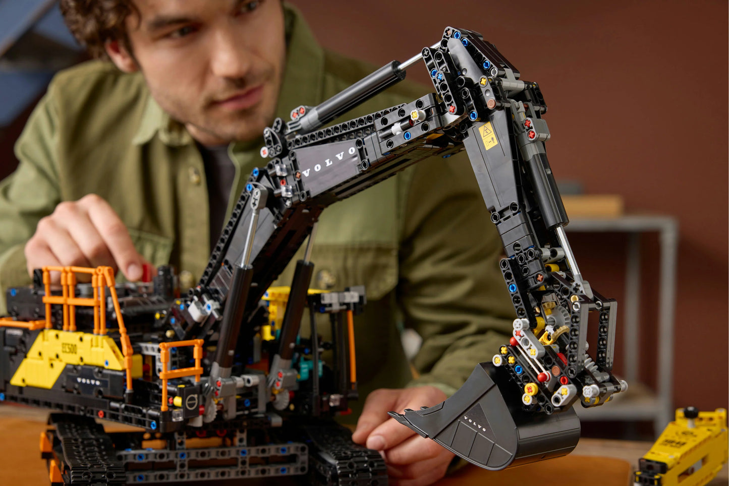 Technic Volvo EC500 Hybrid Excavator Set, Gift for Adults 42215 Building Kit