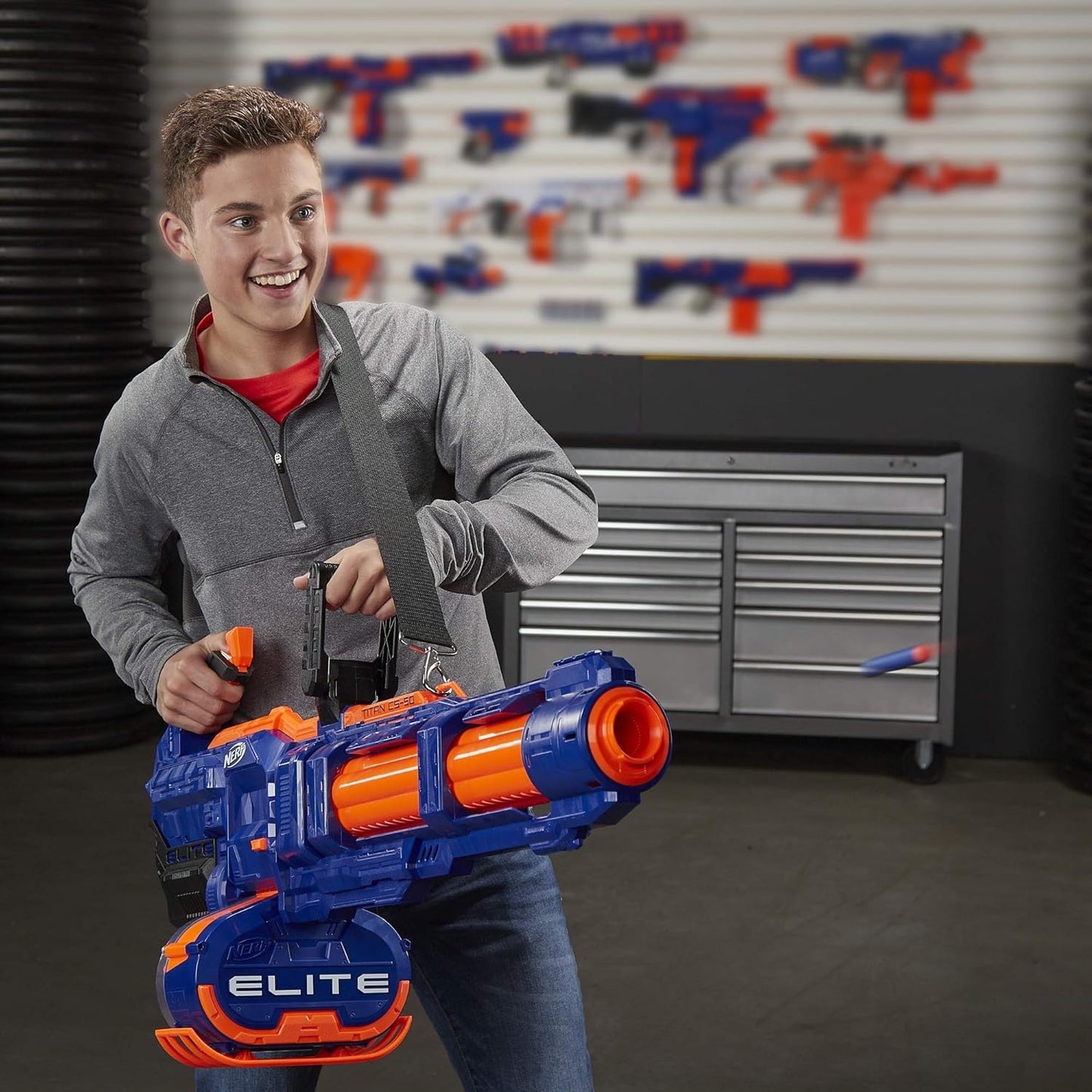 Nerf Elite Titan CS-50 Toy Blaster, Fully Motorized, 50-Dart Drum