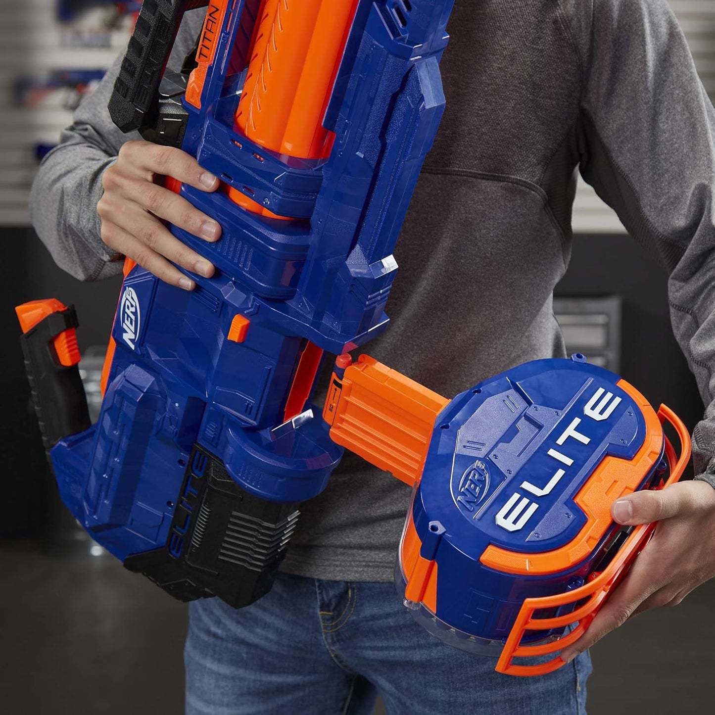 Nerf Elite Titan CS-50 Toy Blaster, Fully Motorized, 50-Dart Drum