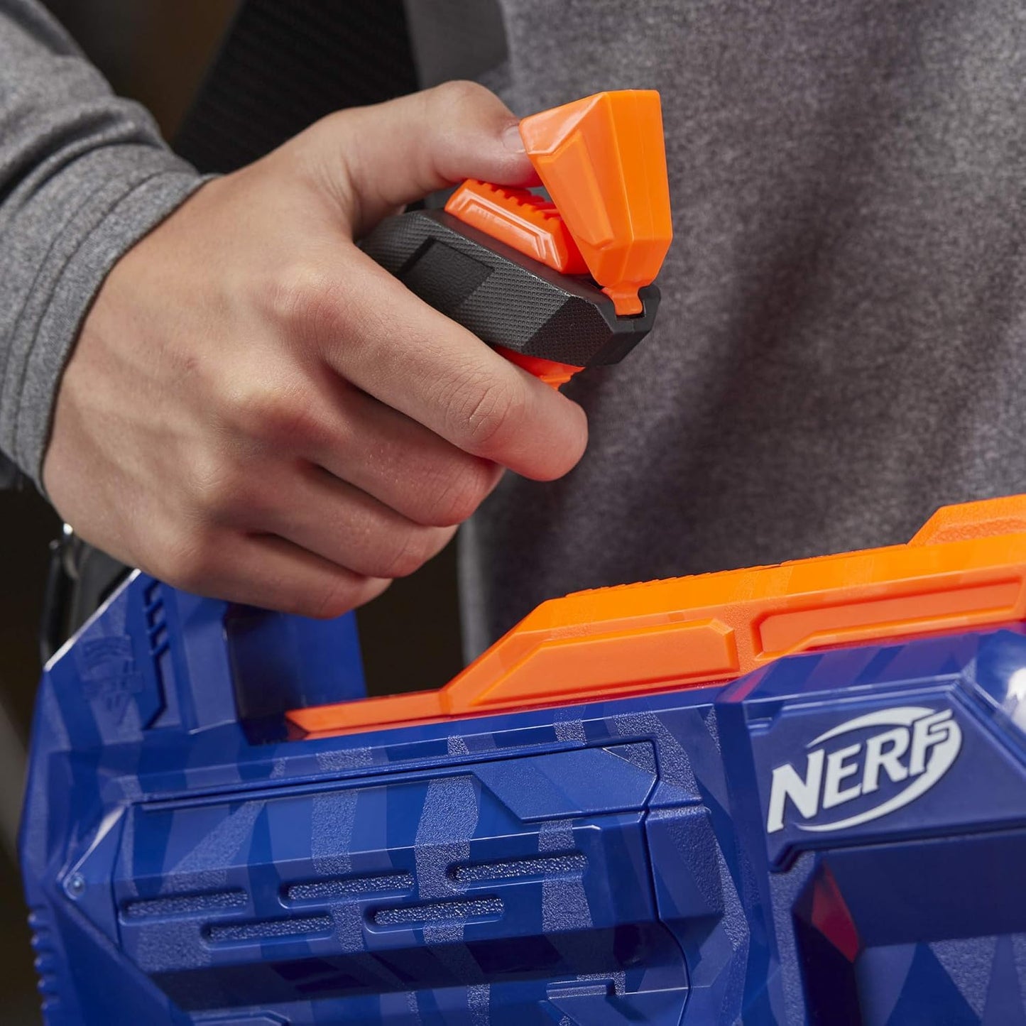 Nerf Elite Titan CS-50 Toy Blaster, Fully Motorized, 50-Dart Drum