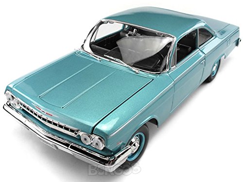 Maisto 1962 Chevrolet Bel Air 1:18 Diecast Model Car – Classic American Collectible