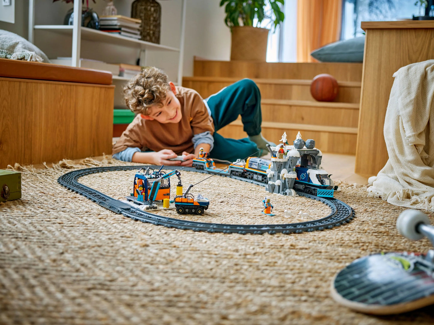 City Explorers' Arctic Polar Express Train 60470 Building Kit
