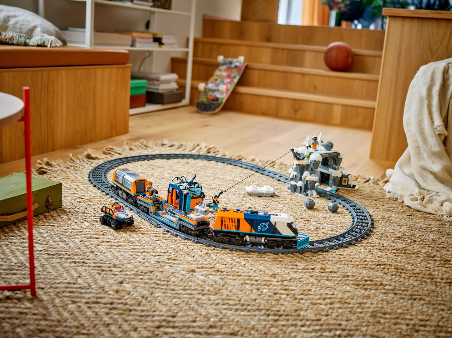 City Explorers' Arctic Polar Express Train 60470 Building Kit