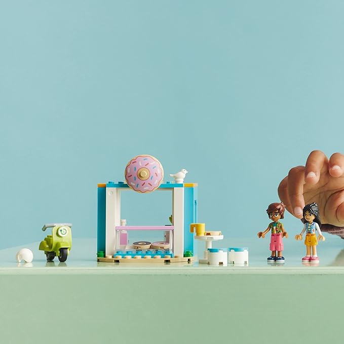 LEGO Friends Doughnut Shop 41723