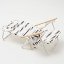 SunnyLIFE Teal Color Stripes Print Deluxe Beach Chair Casa FES