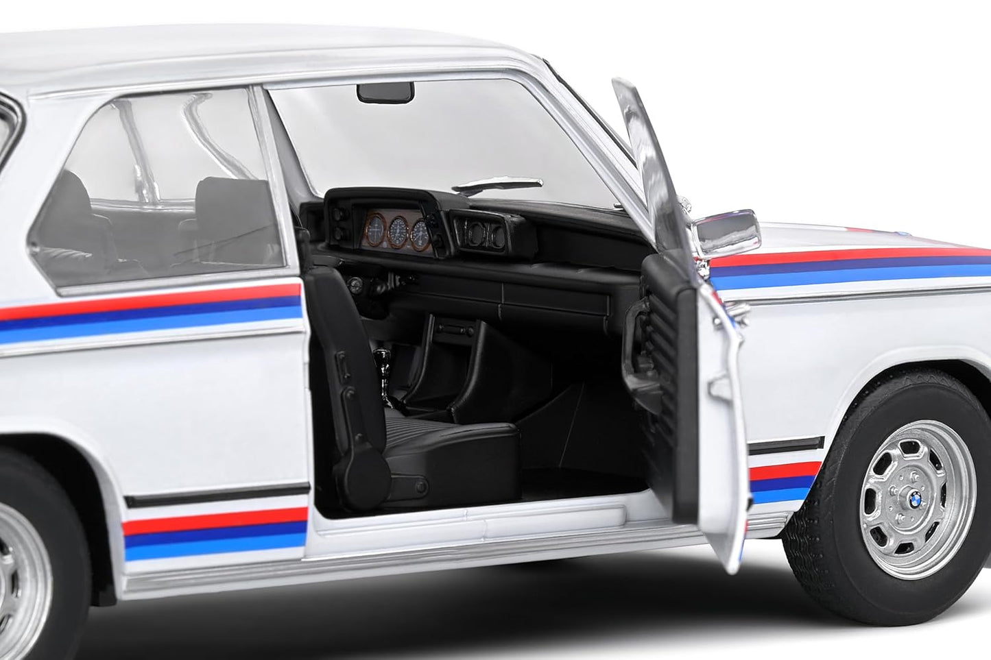 Solido 1:18 BMW 2002 TII Turbo Evocation White 1971 – Classic Die-Cast Model for Collectors