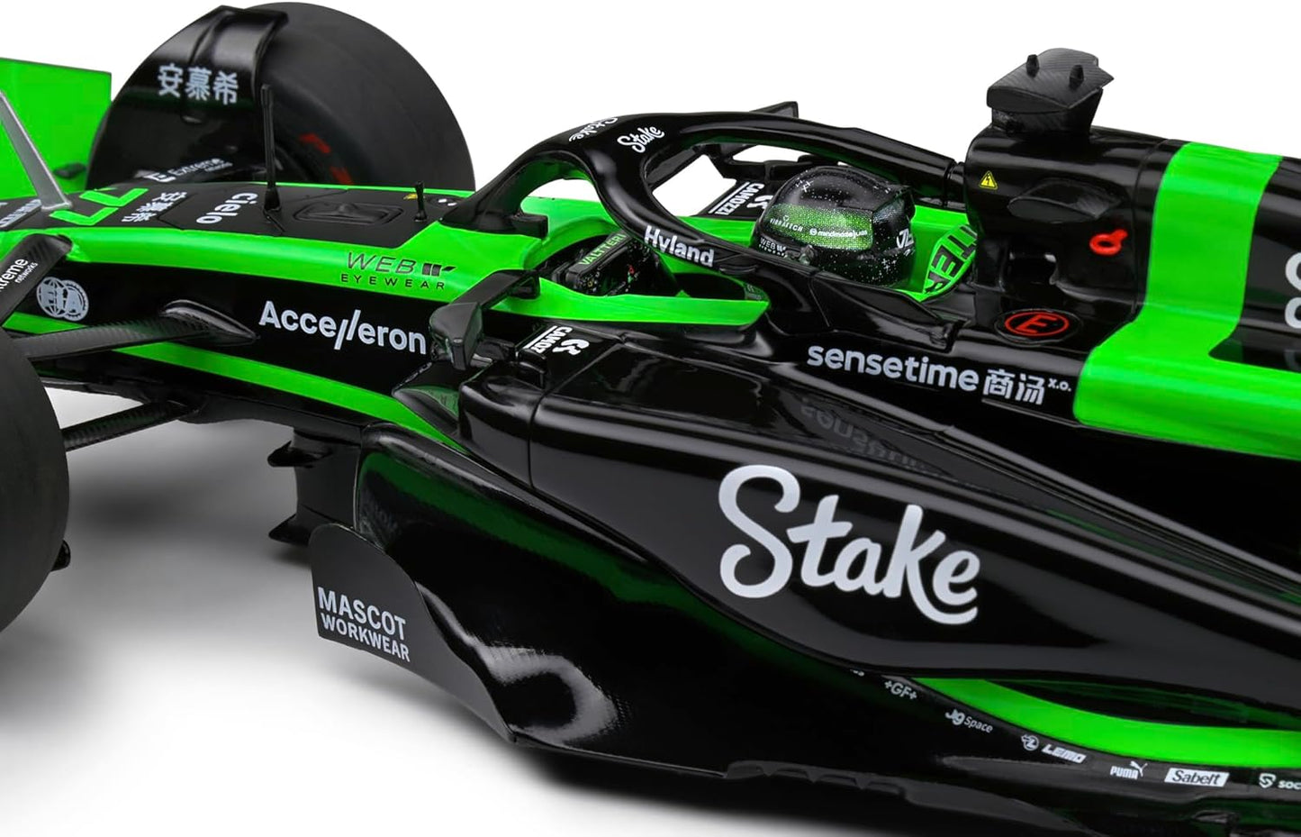 Solido 1:18 Kick Clean F1 Team C44 V.Bottas