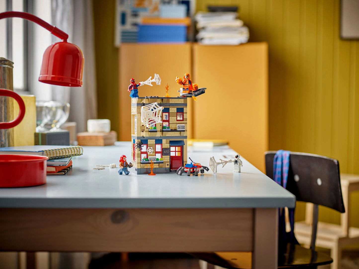 Marvel Peter Parker’s Apartment Super Hero Battle 76317 Building Kit
