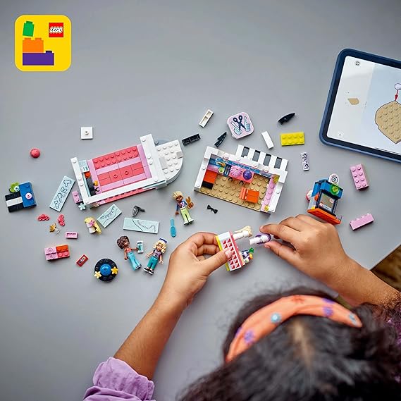 LEGO Friends Hair Salon and Accessories Store 42662