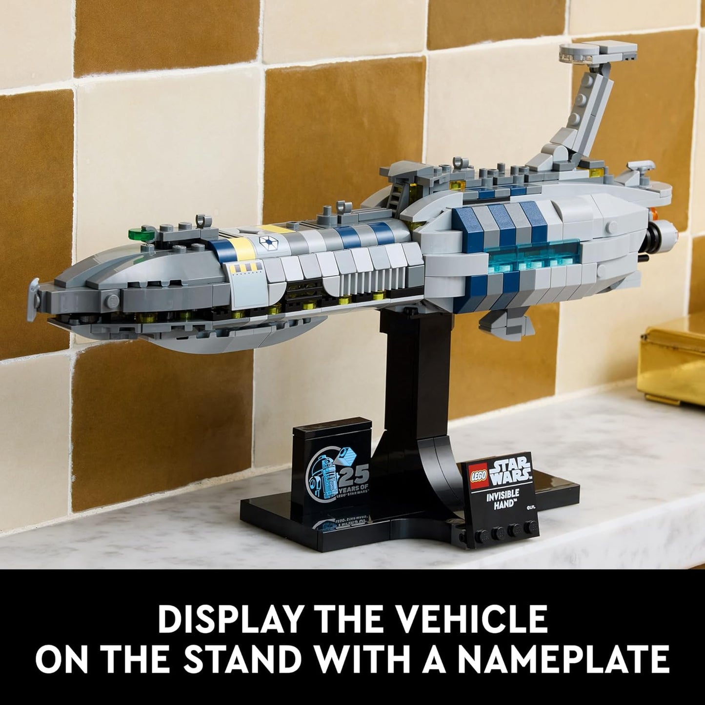 LEGO Star Wars Invisible Hand Building Set 75377 (557 Pieces)