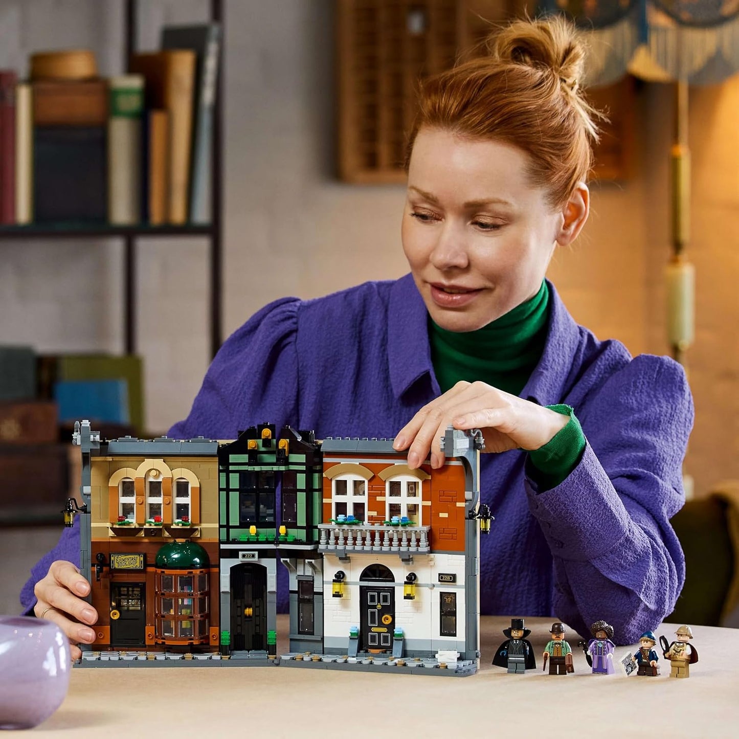 LEGO Icons Sherlock Holmes: Book Nook Kit, Bookshelf Décor Building Set 10351 Building Blocks