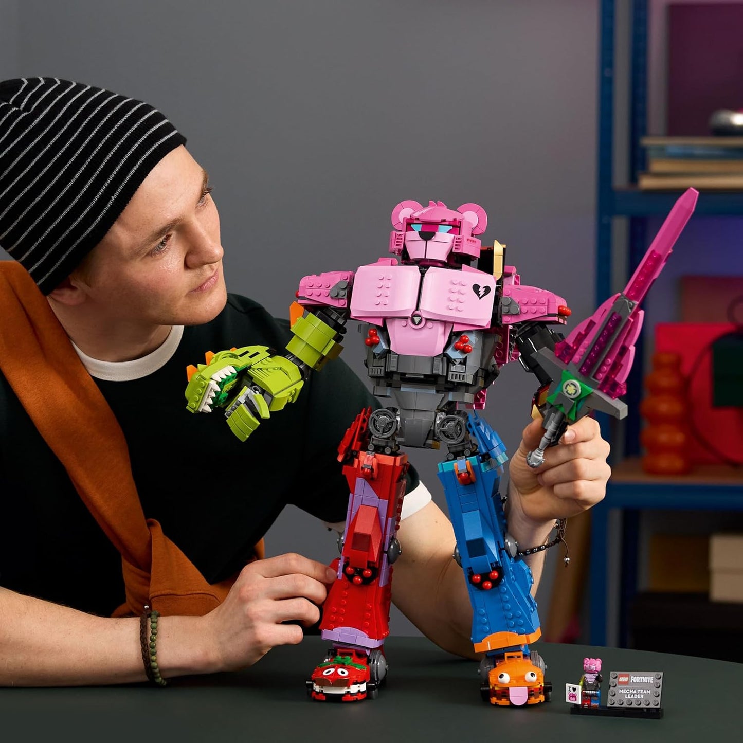 LEGO Fortnite Mecha Team Leader - Collectible Building Set for Adults - Gaming Room Décor - DIY Kit for Fortnite Fans - Includes Mecha Team Leader Minifigure