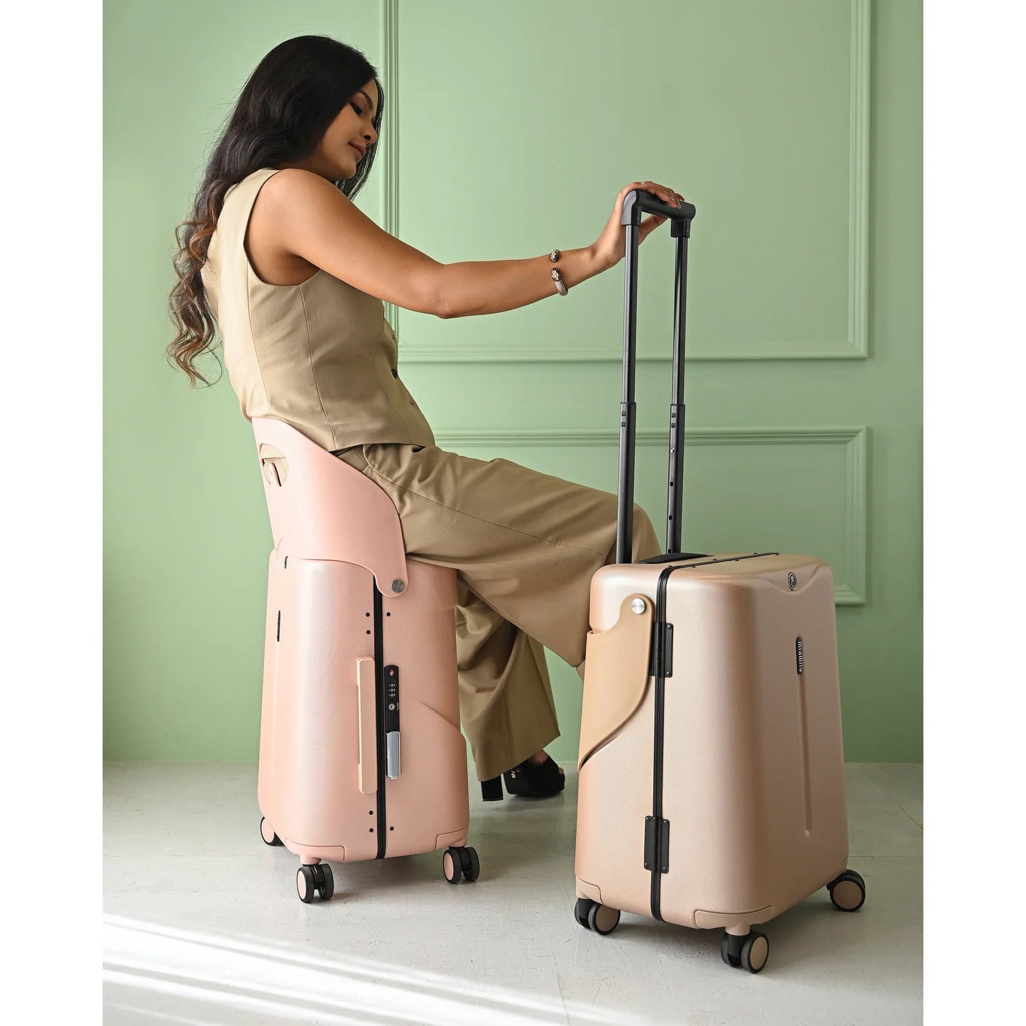 MIAMILY DUSTY PINK RIDE-ON TROLLEY CARRY-ON LUGGAGE 18 INCHES