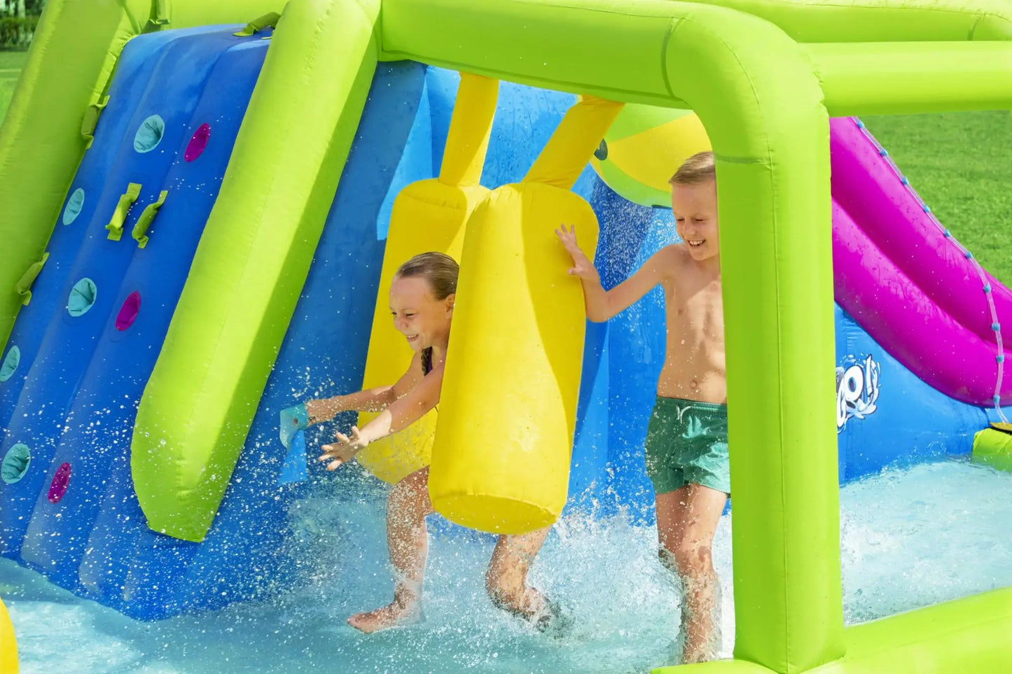 Splash Course Mega Water Park