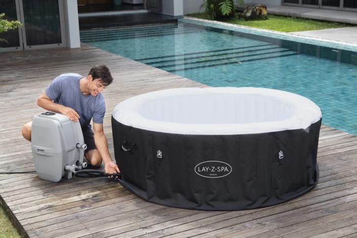 BESTWAY (60001) INFLATABLE PORTABLE SPA LAY Z BATHTUB MIAMI AIRJET 71" X 26"/1.80M X 66CM