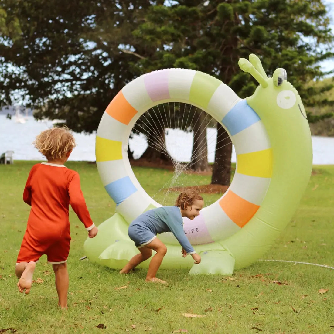 Snail Giant Sprinkler - Into the Wild Multi
