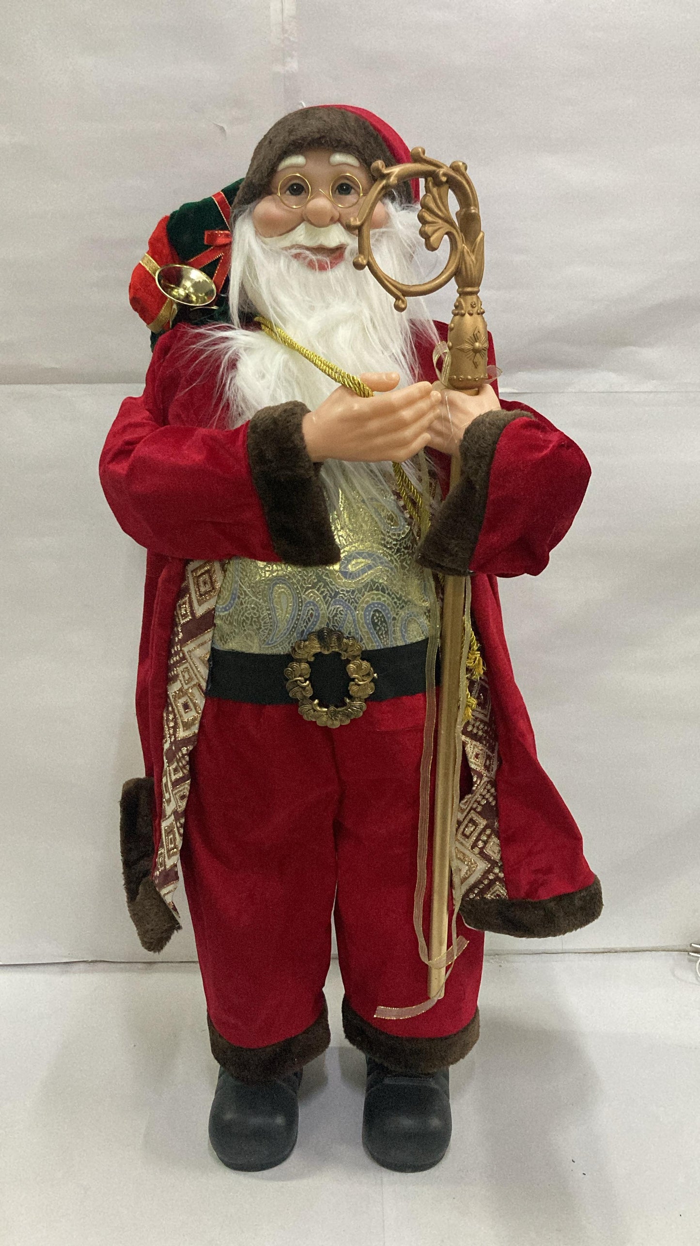 Grand 3-Feet Elegant Santa Claus Statue with Golden Staff and Festive Detailing – Premium Holiday Display Figurine for Luxurious Christmas Decor