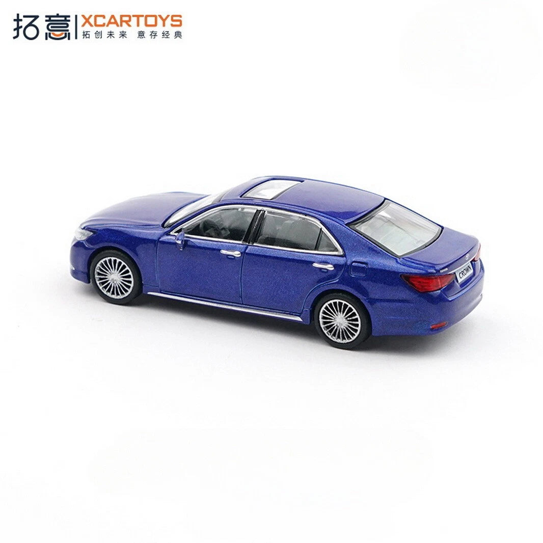 XCARTOYS 1/64 Scale Toyota Crown 14th Generation Blue Diecast Car Model Toy Y63-02