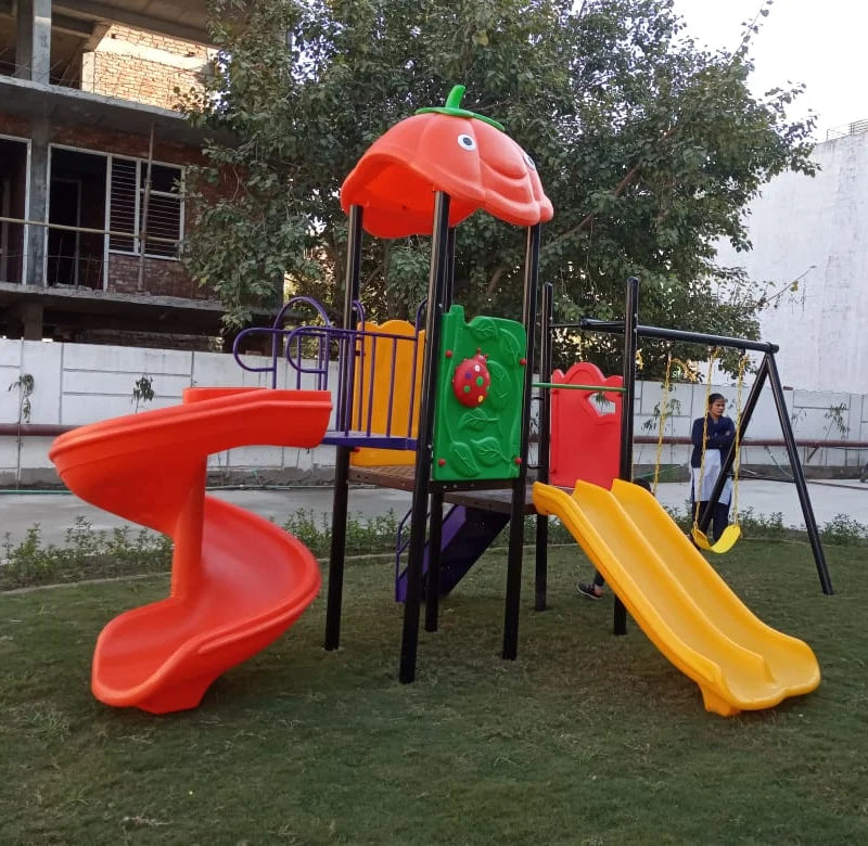 Tomato Swing Set Play Yard