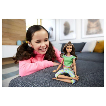 BRAND GXF05 BARBIE MADE TO MOVE DOLL WITH 22 FLEXIBLE JOINTS & LONG WAVY BRUNETTE HAIR WEARING ATHLEISURE-WEAR