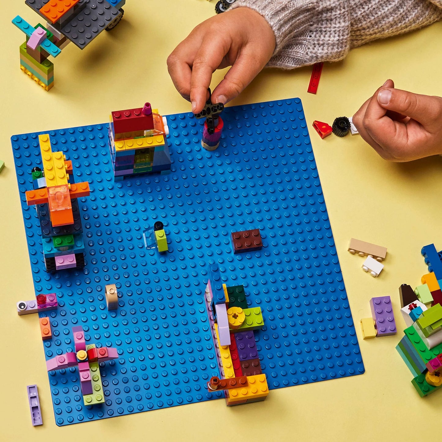 Classic Blue Baseplate 11025 Building Kit for Kids (1 Piece)