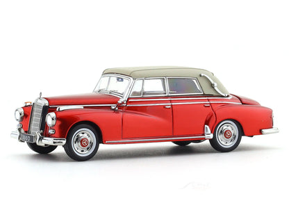 1959 Mercedes-Benz 300D red 1:64 GFCC diecast scale model