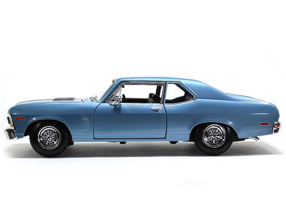 Maisto 1970 Chevrolet Nova SS Coupe Blue 1:18 Diecast Model Car