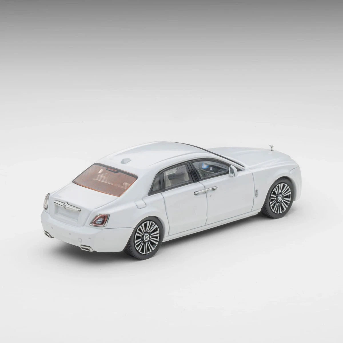 King Model Rolls-Royce Ghost Series II White 1:64 Diecast Model Car
