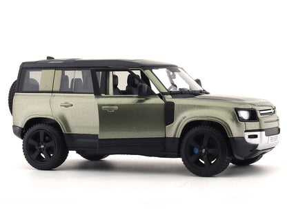 1:24 2022 Land Rover Defender 110 green