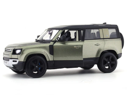 1:24 2022 Land Rover Defender 110 green