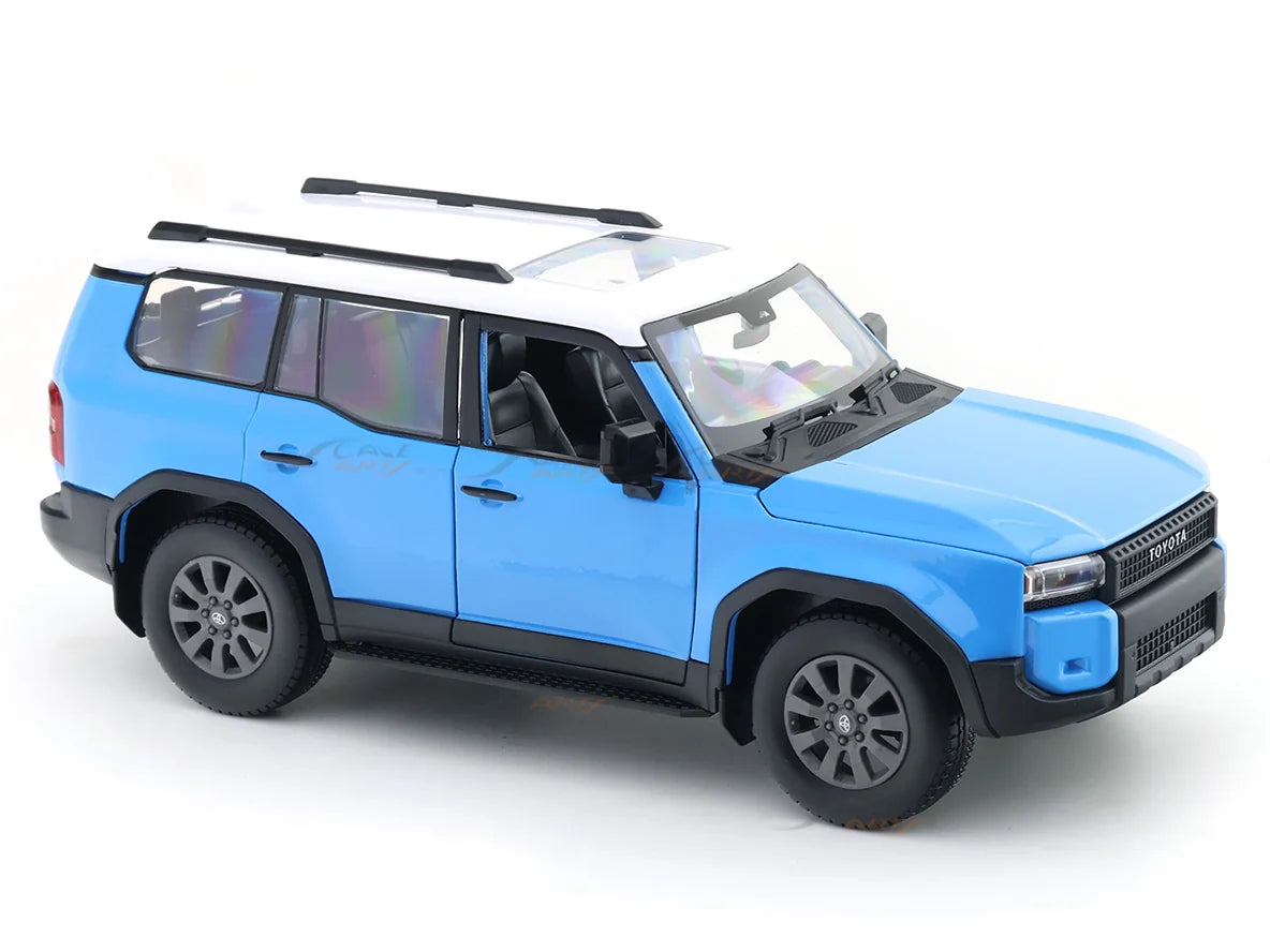 Maisto 2024 Toyota Land Cruiser Blue 1:24 Diecast Model Car