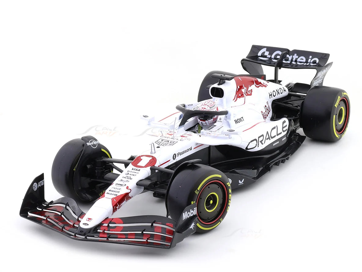 Bburago 2025 Red Bull Racing RB21 Max Verstappen #1 1:18 F1 Diecast Model