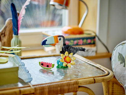 Creator 3in1 Wild Animals: Tropical Toucan Figure 31173 Building Kit