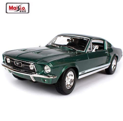 Maisto 1/18 1967  Ford Mustang GTA Fastback Green