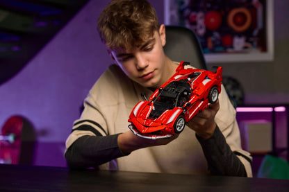 Technic Ferrari FXX K Model Car Kit STEM 42212 Building Kit