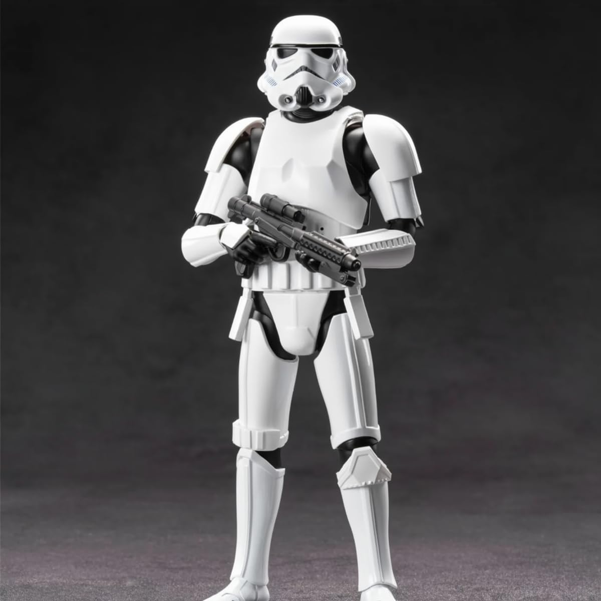 ZD Toys Star Wars™ Stormtrooper™ Soldier Of The Empire™ - Action Figure