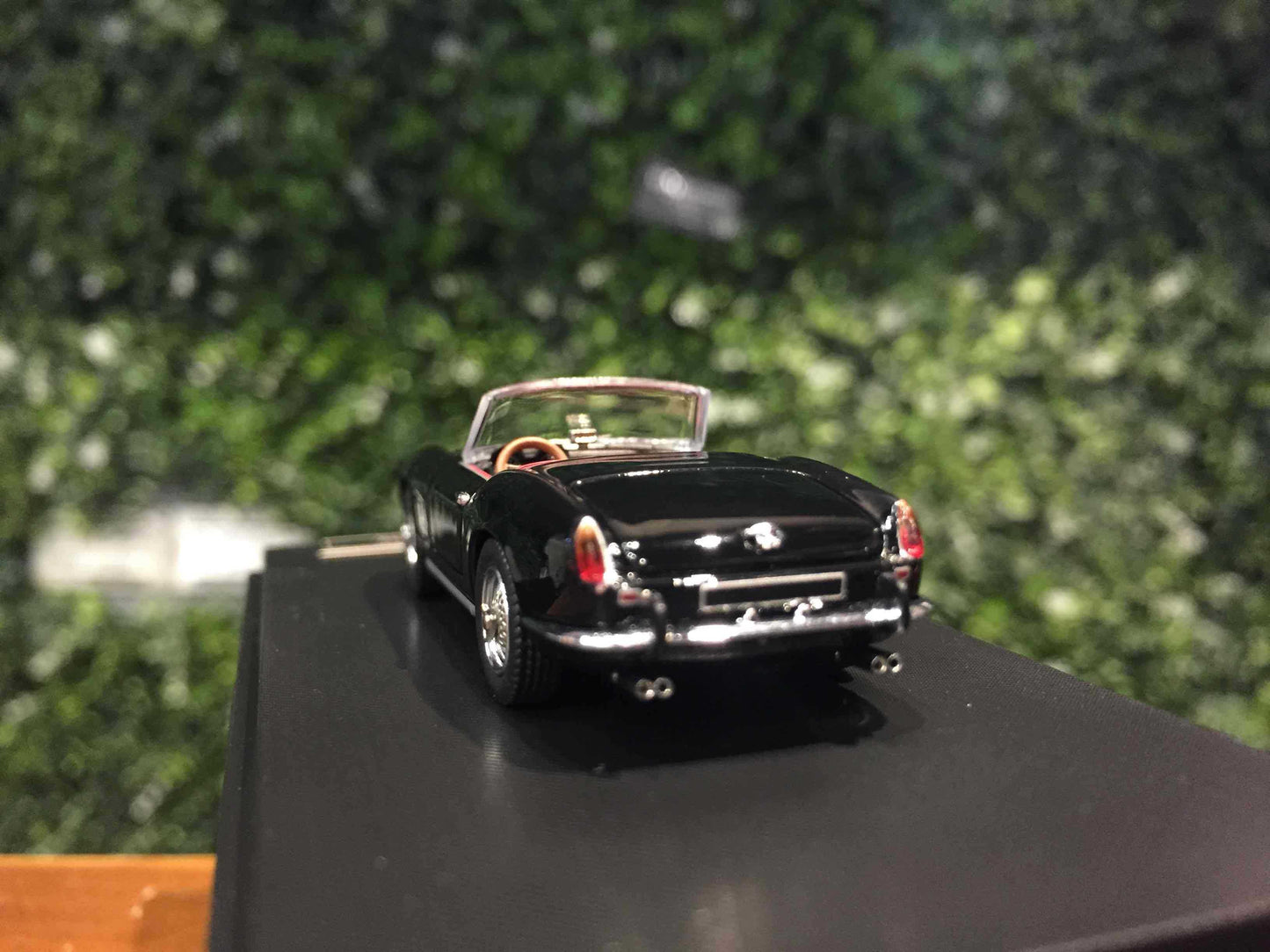 1:64 Scale 250 California Black 1960 SWB Diecast Car Model