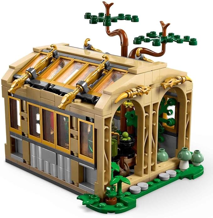 LEGO® Harry Potter™ Hogwarts™ Castle: Herbology Class 76445
