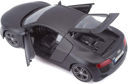 Maisto 1:24 Scale Model  Audi R8 (Matte Black)