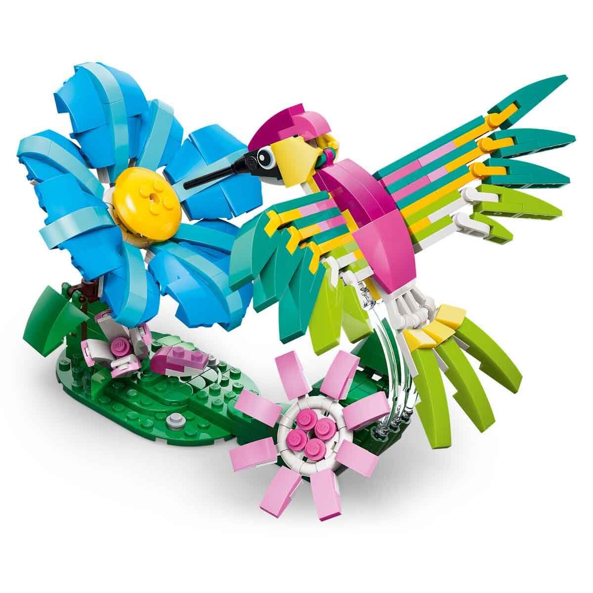 LEGO Creator 3 in 1 Wild Animals: Colorful Hummingbird  31384