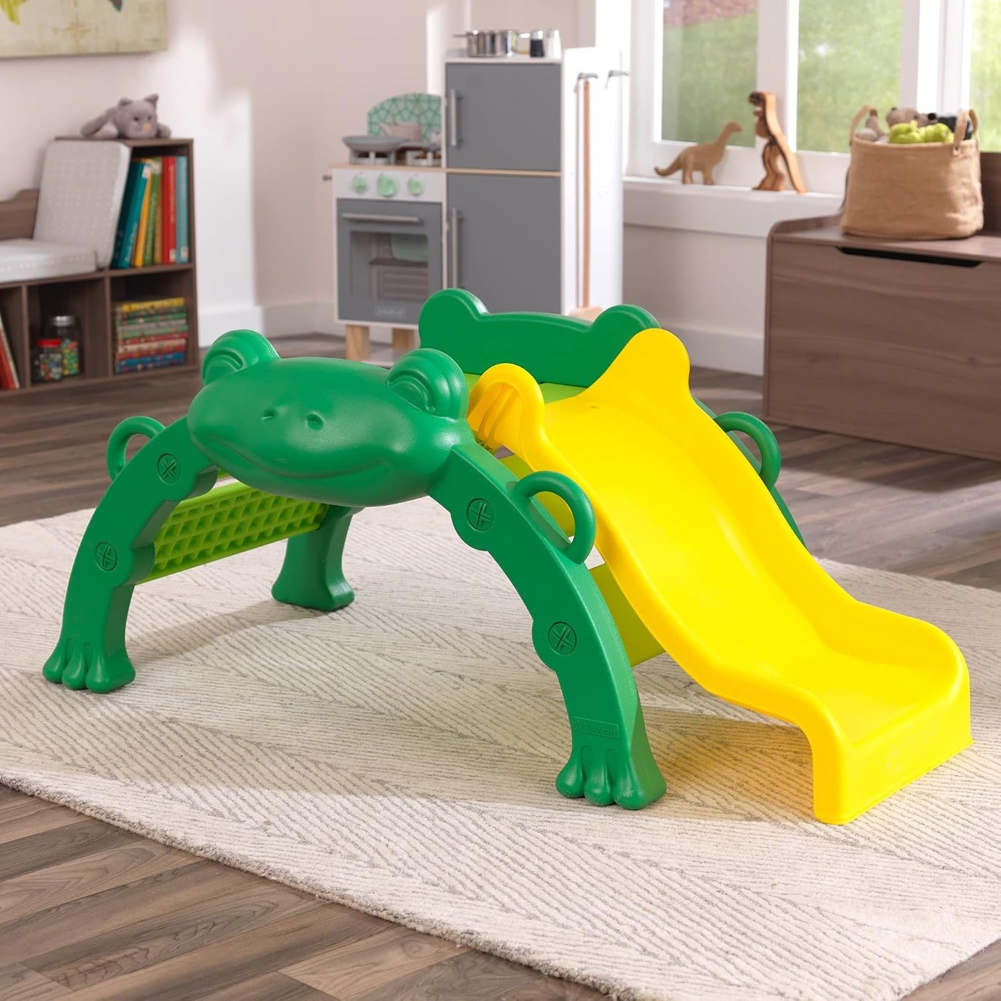 KidKraft Hop & Slide Frog Climber – Toddler Climbing Frame with Wave Slide, Textured Climb Steps, Easy-Grip Handles & Crawl-Through Arch | Indoor & Outdoor Play |