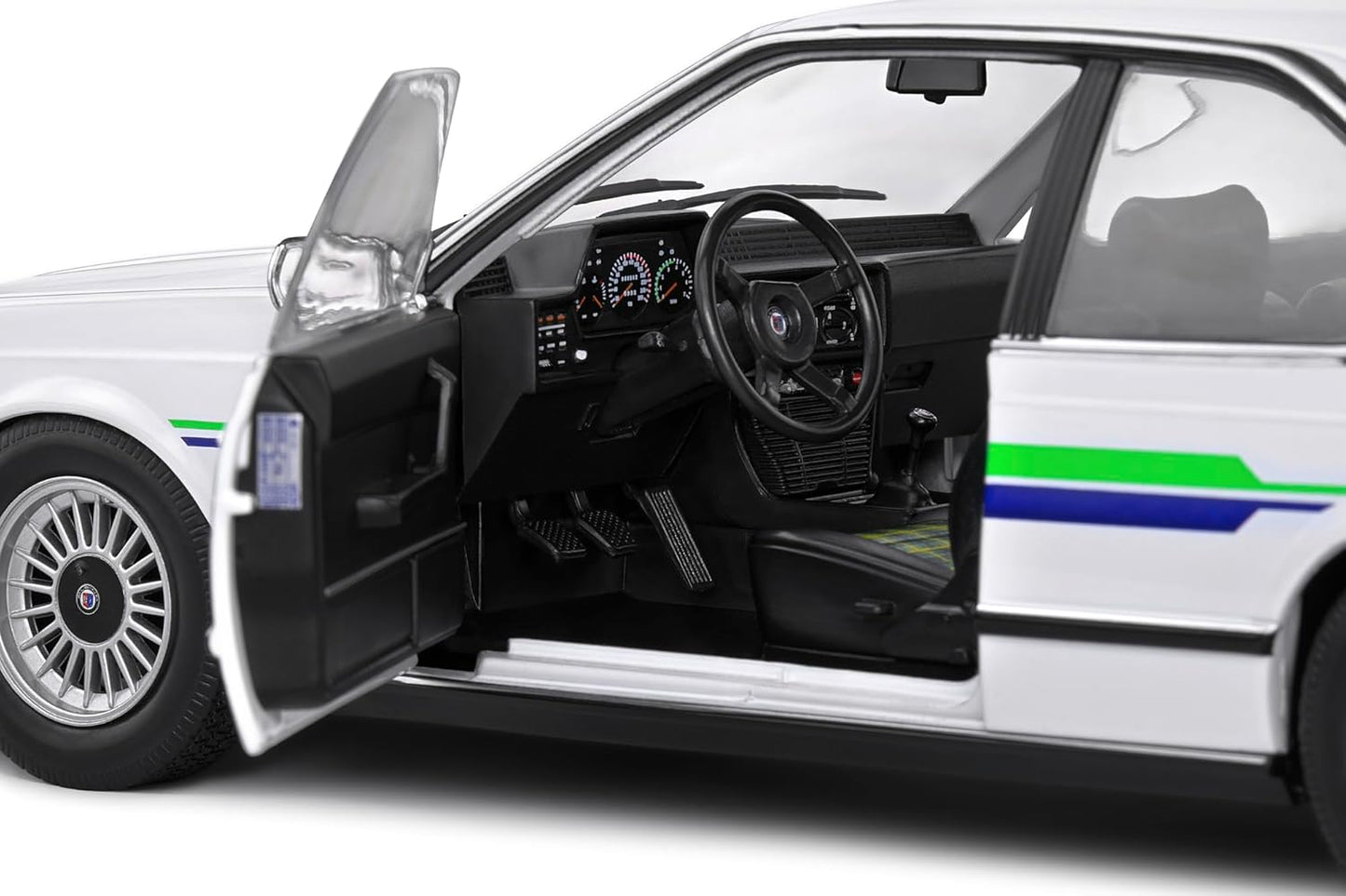 Solido 1:18 Alpina B7 Turbo (E24) White 1984