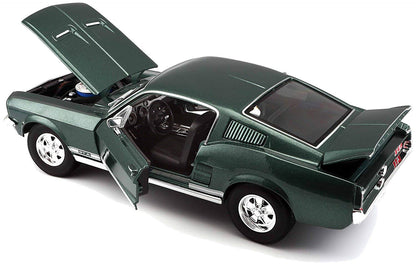 Maisto 1/18 1967  Ford Mustang GTA Fastback Green