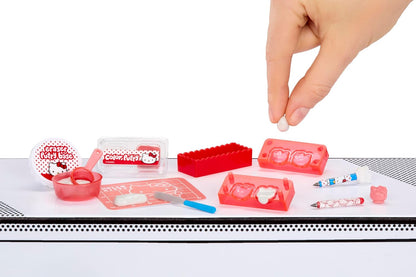 MGA’s Miniverse Make It Mini Hello Kitty and Friends Series 3 – Mini Stationery Collectibles