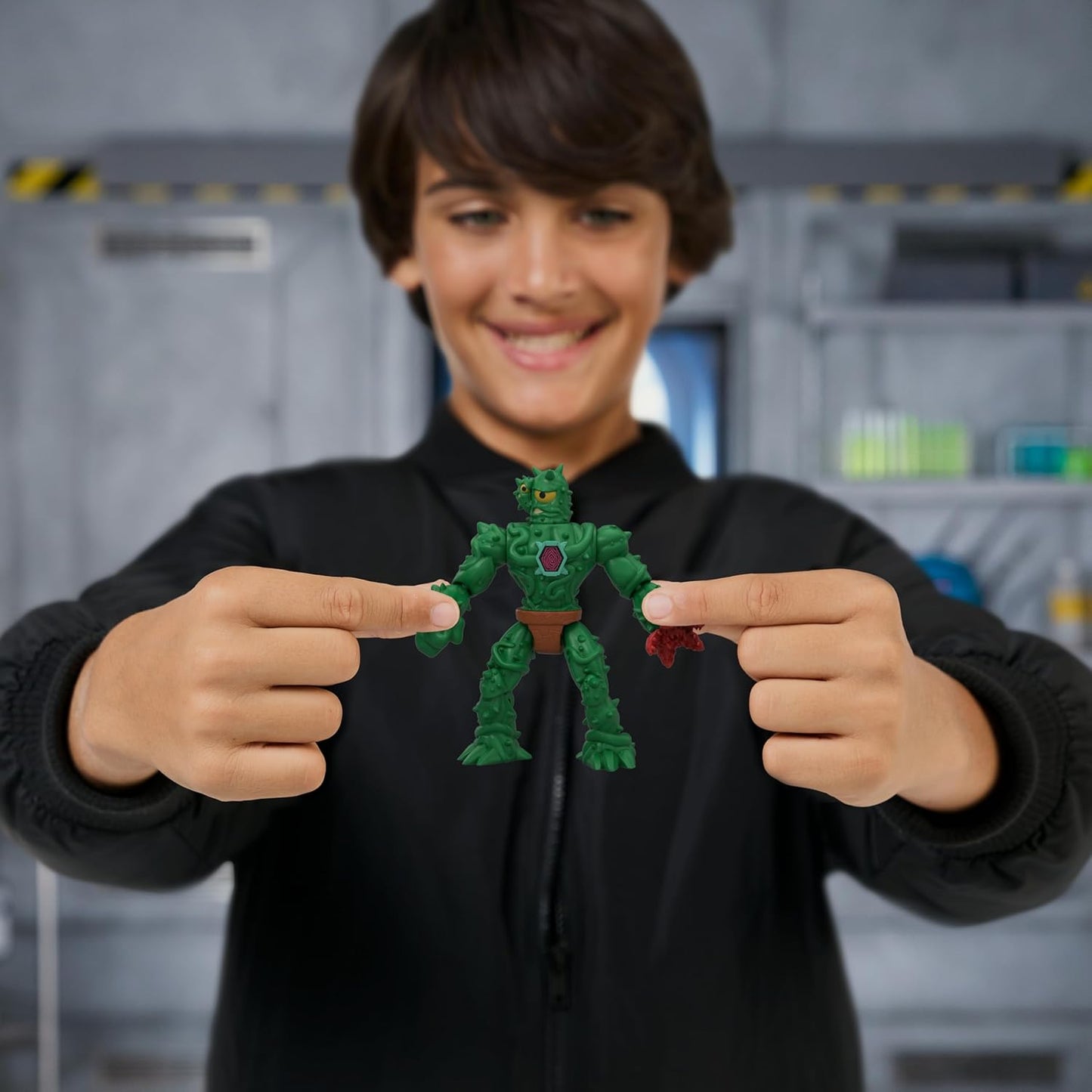 MRBEAST LAB Hybrids Single Pack, Mix & Match Millions of Combinations to Create The Ultimate Beast and Reveal Individual Beast Parts to Create 1 of 10 4" Hybrid Figures, 30+ to Collect