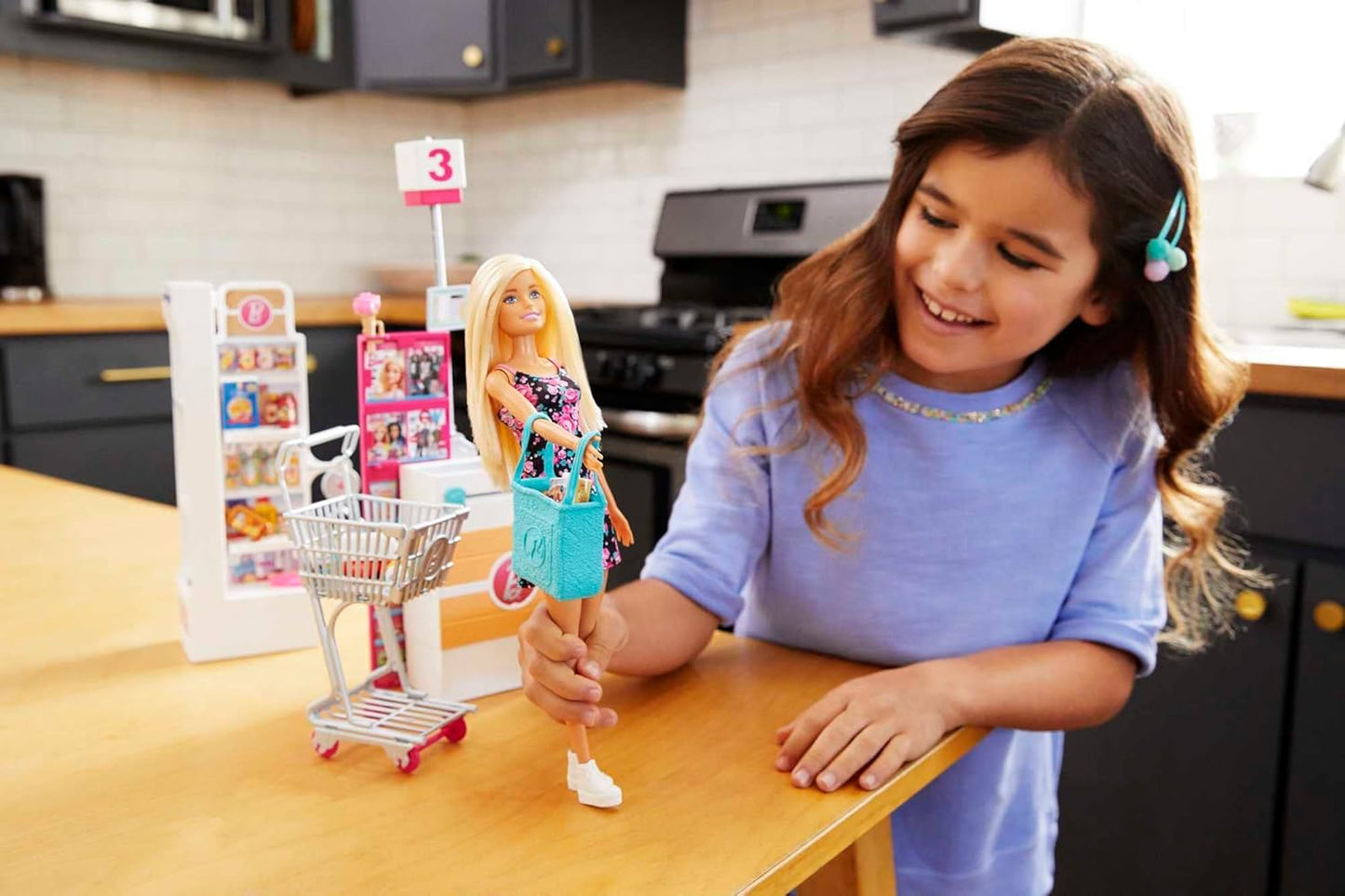 Barbie FRP01 FRP01 Supermarket Box with Doll with Flower Dress, Goods Department, Crate and Accessories, Children's Toy, Multicoloured FRP01